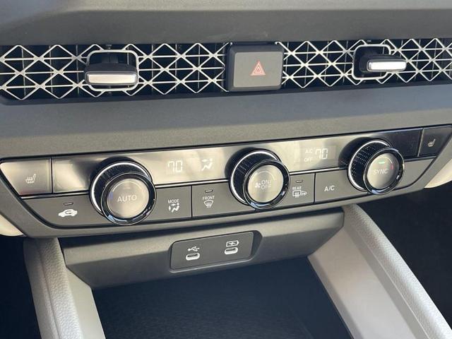 Photo of 2025 Meteorite Gray Metallic Honda Accord
