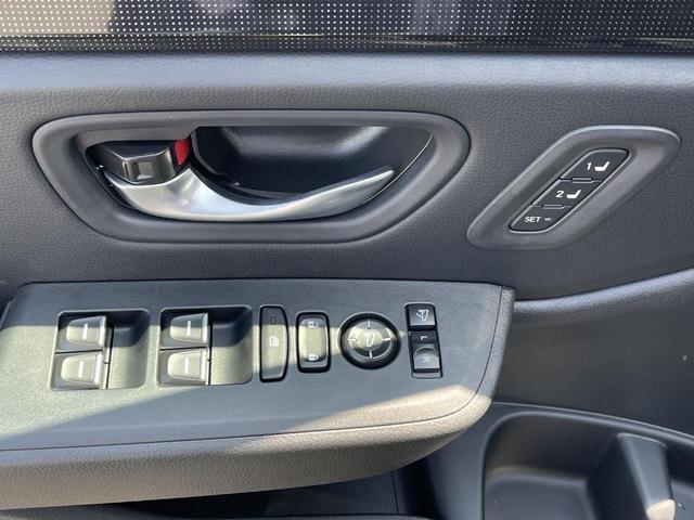 Photo of 2025 Crystal Black Pearl Honda Pilot