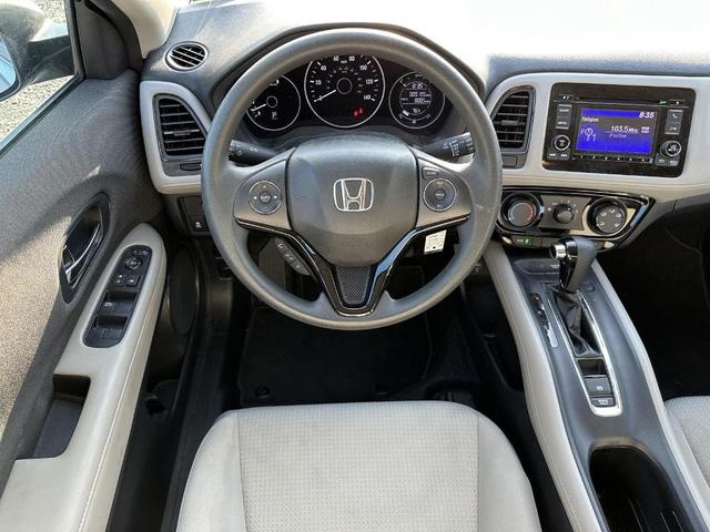 Photo of 2022 Lunar Silver Metallic Honda HR-V