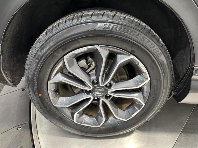 Photo of 2022 Crystal Black Pearl Honda CR-V