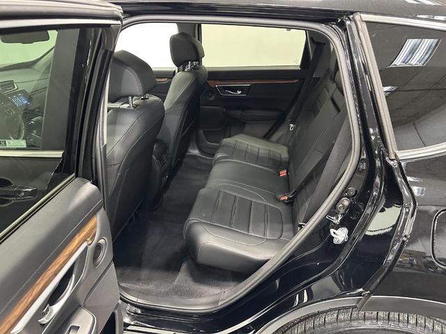 Photo of 2022 Crystal Black Pearl Honda CR-V