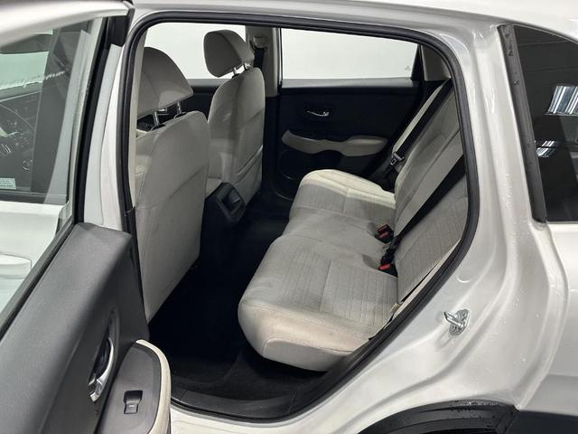 Photo of 2023 Platinum White Pearl Honda HR-V