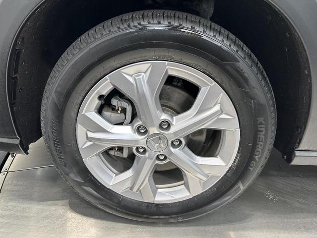 Photo of 2023 Platinum White Pearl Honda HR-V