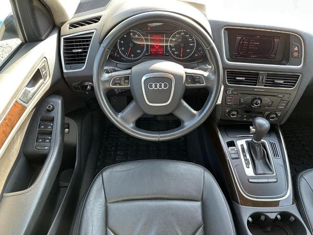 Photo of 2011 NONE Audi Q5