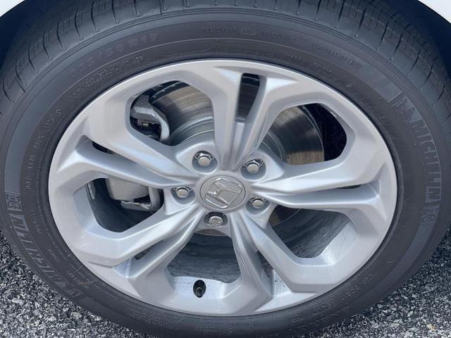 Photo of 2025 Platinum White Pearl Honda Accord