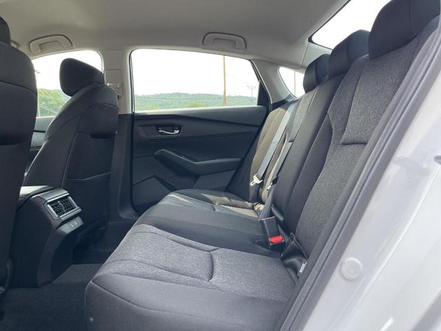 Photo of 2025 Platinum White Pearl Honda Accord