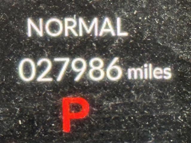 Photo of 2024 Platinum White Pearl Honda CR-V