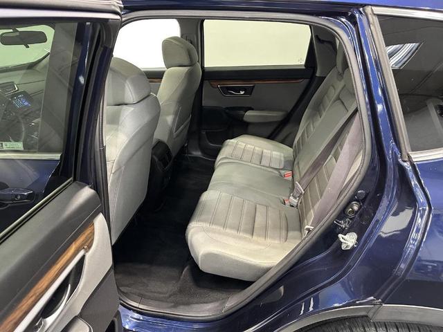 Photo of 2018 Obsidian Blue Pearl Honda CR-V