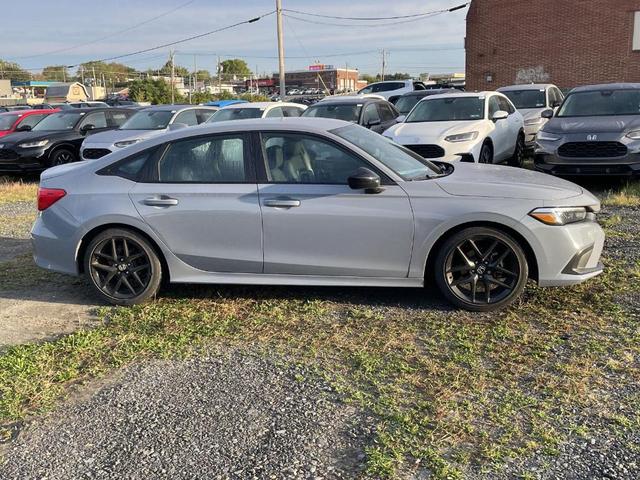 Photo of 2022 Sonic Gray Pearl Honda Civic