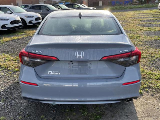 Photo of 2022 Sonic Gray Pearl Honda Civic