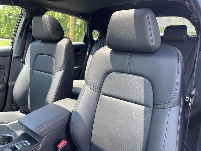 Photo of 2025 Crystal Black Pearl Honda Civic Hybrid