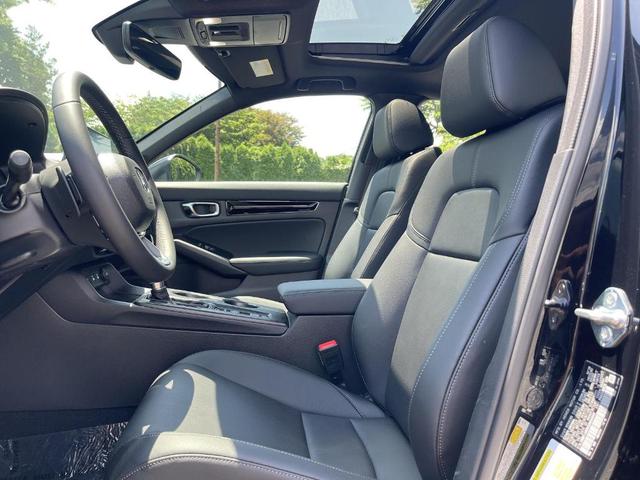 Photo of 2025 Crystal Black Pearl Honda Civic Hybrid