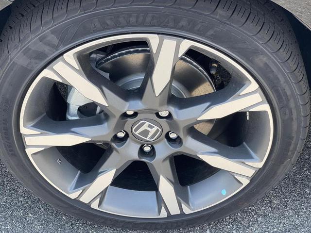 Photo of 2025 Crystal Black Pearl Honda Civic Hybrid