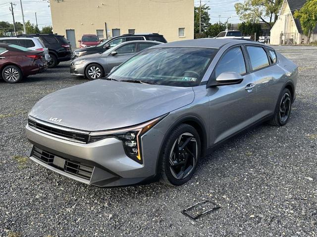 Photo of 2025 Steel Gray Kia K4