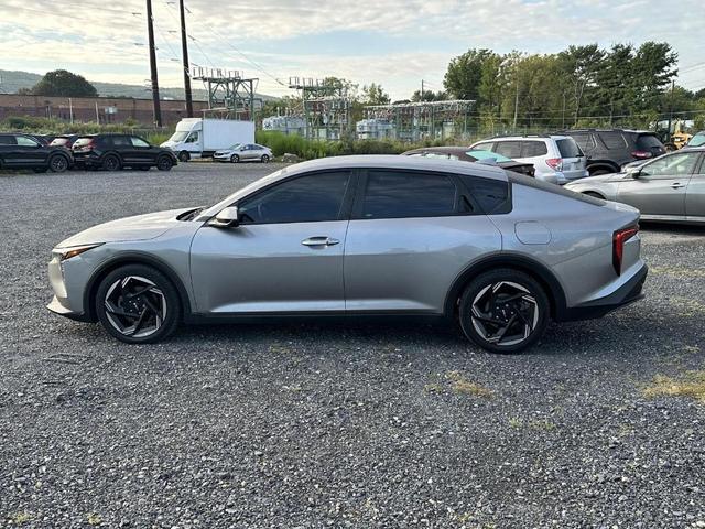Photo of 2025 Steel Gray Kia K4
