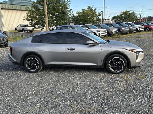 Photo of 2025 Steel Gray Kia K4