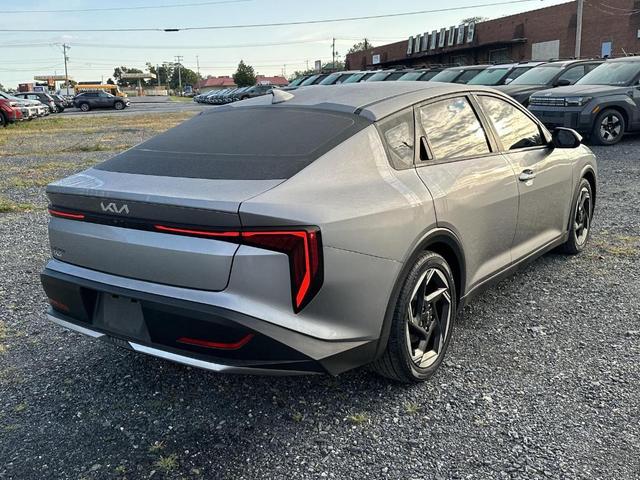 Photo of 2025 Steel Gray Kia K4