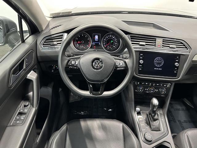 Photo of 2020 Platinum Gray Metallic Volkswagen Tiguan