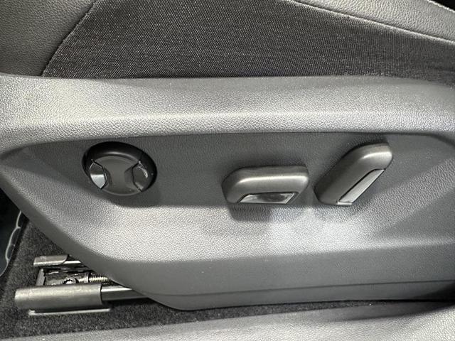 Photo of 2020 Platinum Gray Metallic Volkswagen Tiguan