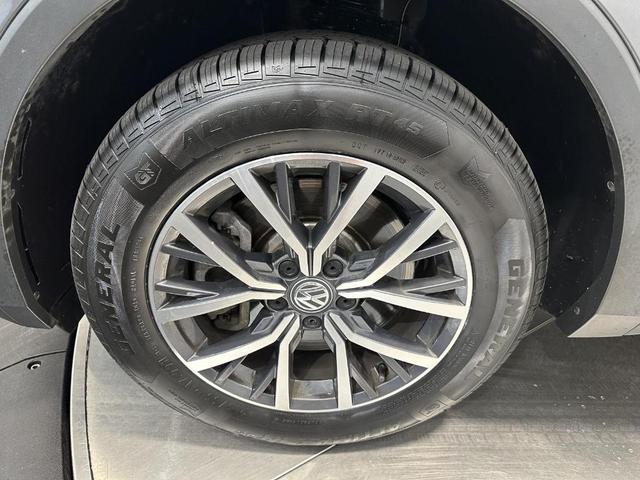 Photo of 2020 Platinum Gray Metallic Volkswagen Tiguan