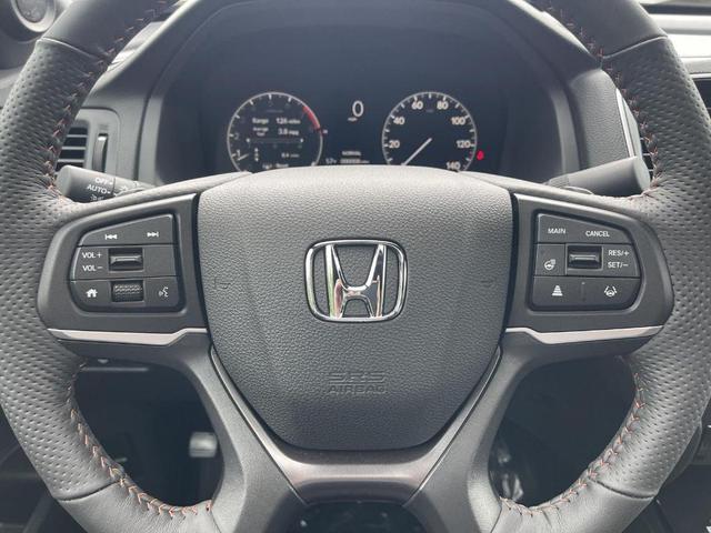 Photo of 2025 Crystal Black Pearl Honda Ridgeline