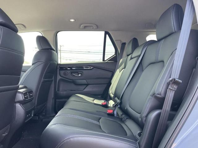 Photo of 2026 Sonic Gray Pearl Honda Passport