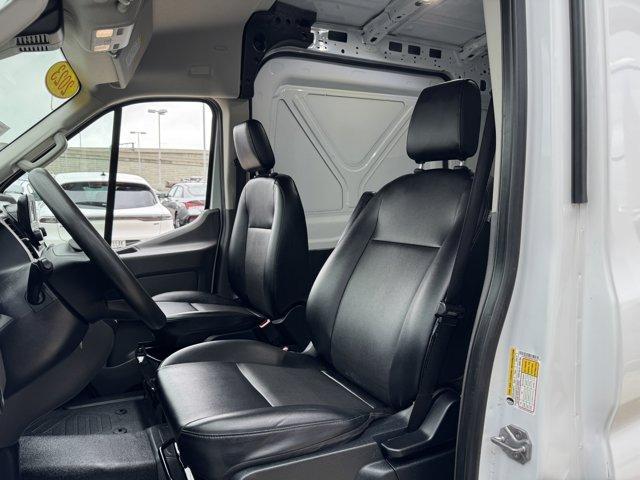 Photo of 2023 Oxford White Ford Transit-250