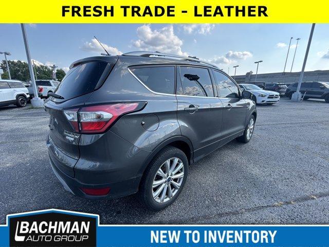 Photo of 2017 Magnetic Metallic Ford Escape
