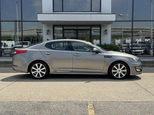 Photo of 2013 Titanium Metallic Kia Optima