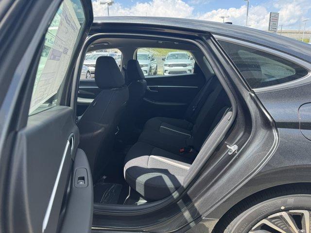 Photo of 2025 Portofino Gray Hyundai SONATA Hybrid