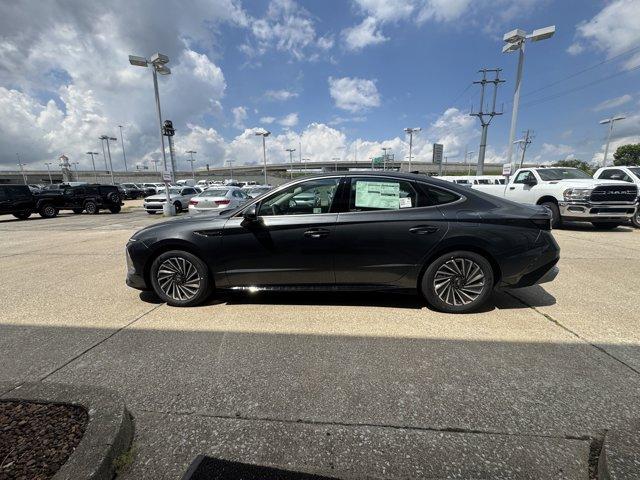 Photo of 2025 Portofino Gray Hyundai SONATA Hybrid
