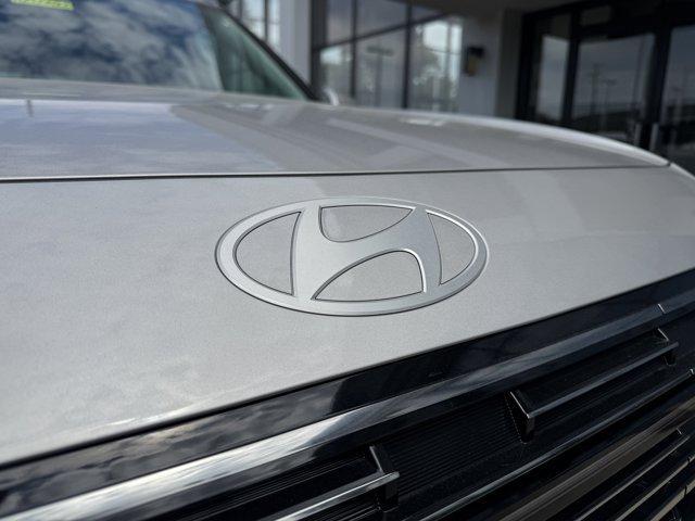 Photo of 2026 Silver Metallic Hyundai PALISADE