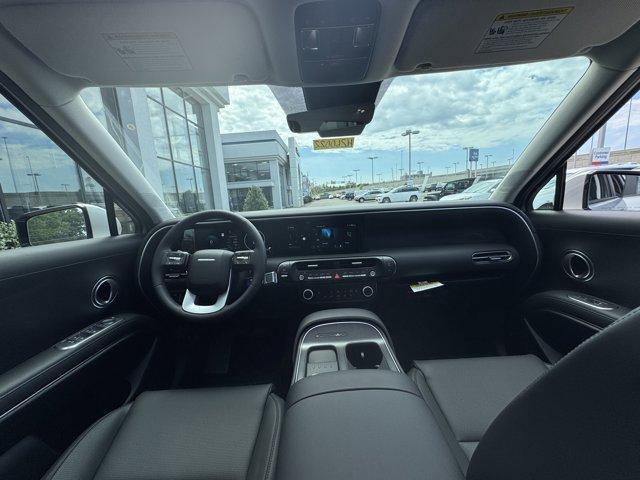 Photo of 2026 Silver Metallic Hyundai PALISADE