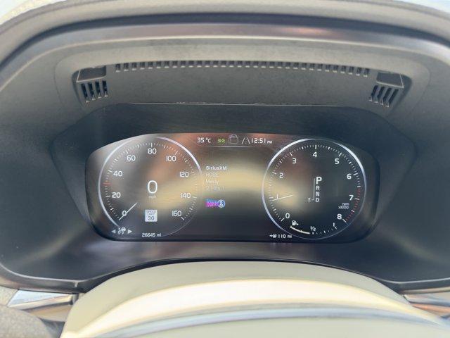 Photo of 2021 Onyx Black Metallic Volvo XC60