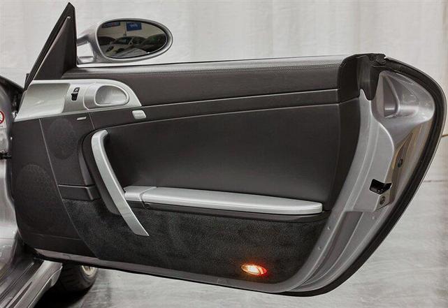 Photo of 2008 GT Silver Metallic Porsche 911