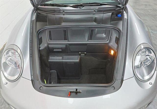 Photo of 2008 GT Silver Metallic Porsche 911