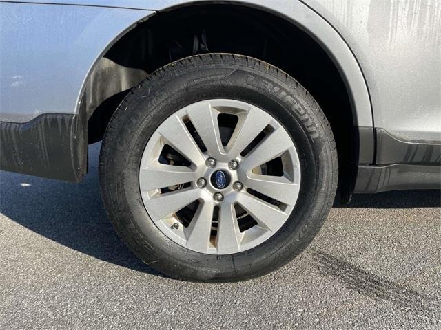 Photo of 2019 Ice Silver Metallic Subaru Outback