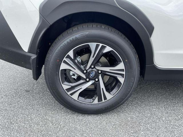 Photo of 2025 Crystal White Pearl Subaru Crosstrek