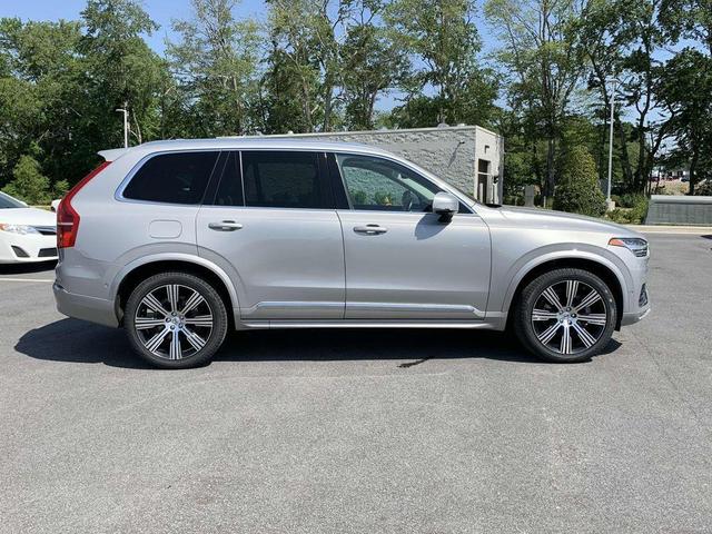 Photo of 2023 Silver Volvo XC90