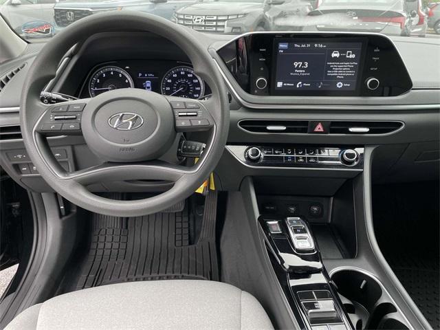 Photo of 2020 Phantom Black Hyundai SONATA