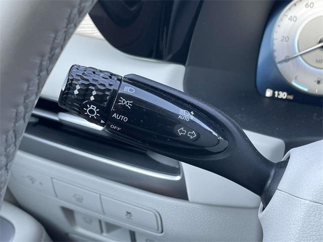 Photo of 2023 Burgundy Hyundai PALISADE
