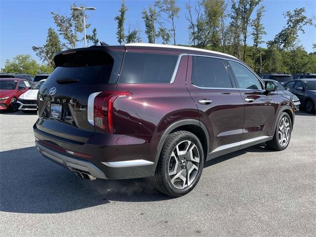 Photo of 2023 Burgundy Hyundai PALISADE