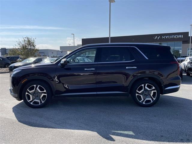 Photo of 2023 Burgundy Hyundai PALISADE