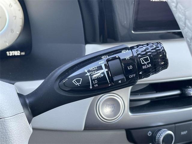 Photo of 2023 Burgundy Hyundai PALISADE