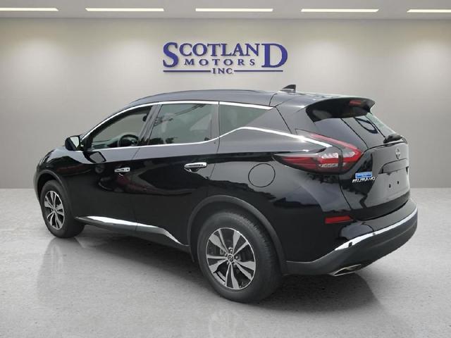 Photo of 2023 Super Black Nissan Murano