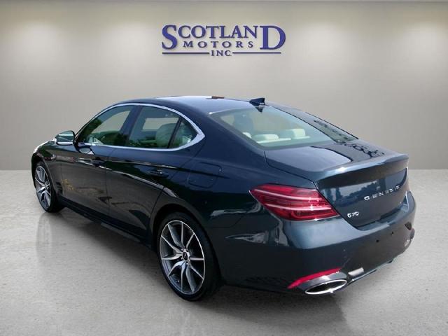Photo of 2024 BLUE Genesis G70