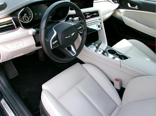 Photo of 2024 BLUE Genesis G70