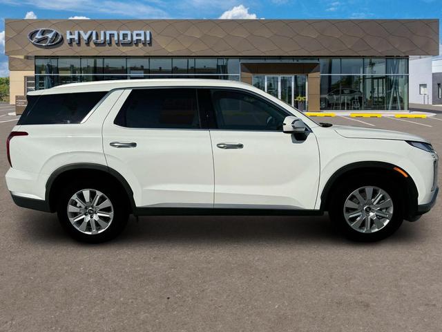 Photo of 2025 White Hyundai PALISADE