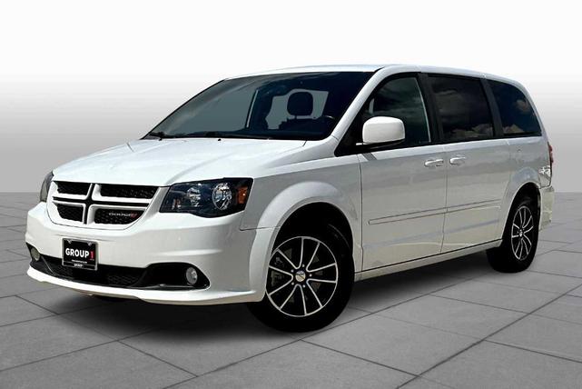 Photo of 2017 White Knuckle Clearcoat Dodge Grand Caravan