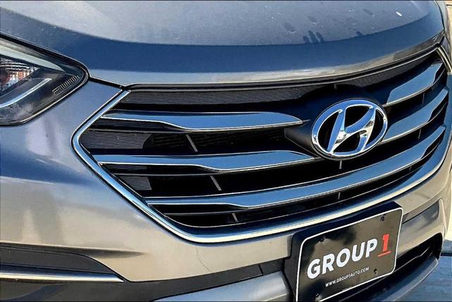 Photo of 2018 Mineral Gray Hyundai Santa Fe Sport